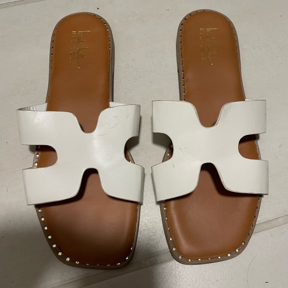 Worn once Nicole miller White H sandal slides